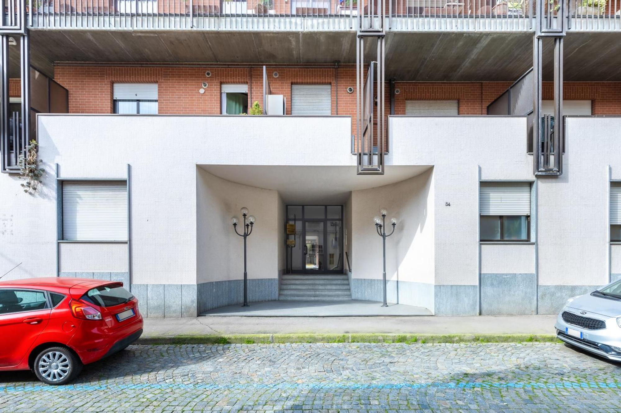C8 Apartments Asti Exterior foto